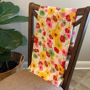 Vintage Colorful Daisy Fabric 44” x 76” ~ 2 Yards